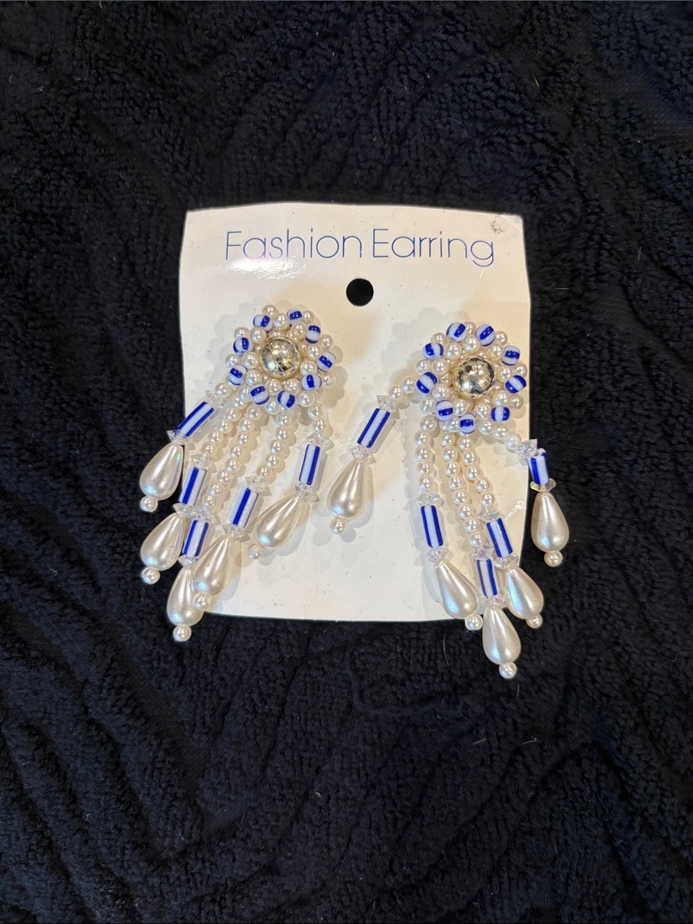 Beaded Pearl Drop Fashion Earrings - White & Blue